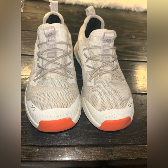 ON KIDS' CLOUDLEAP SNEAKERs 13 flaws - Picture 3 of 12